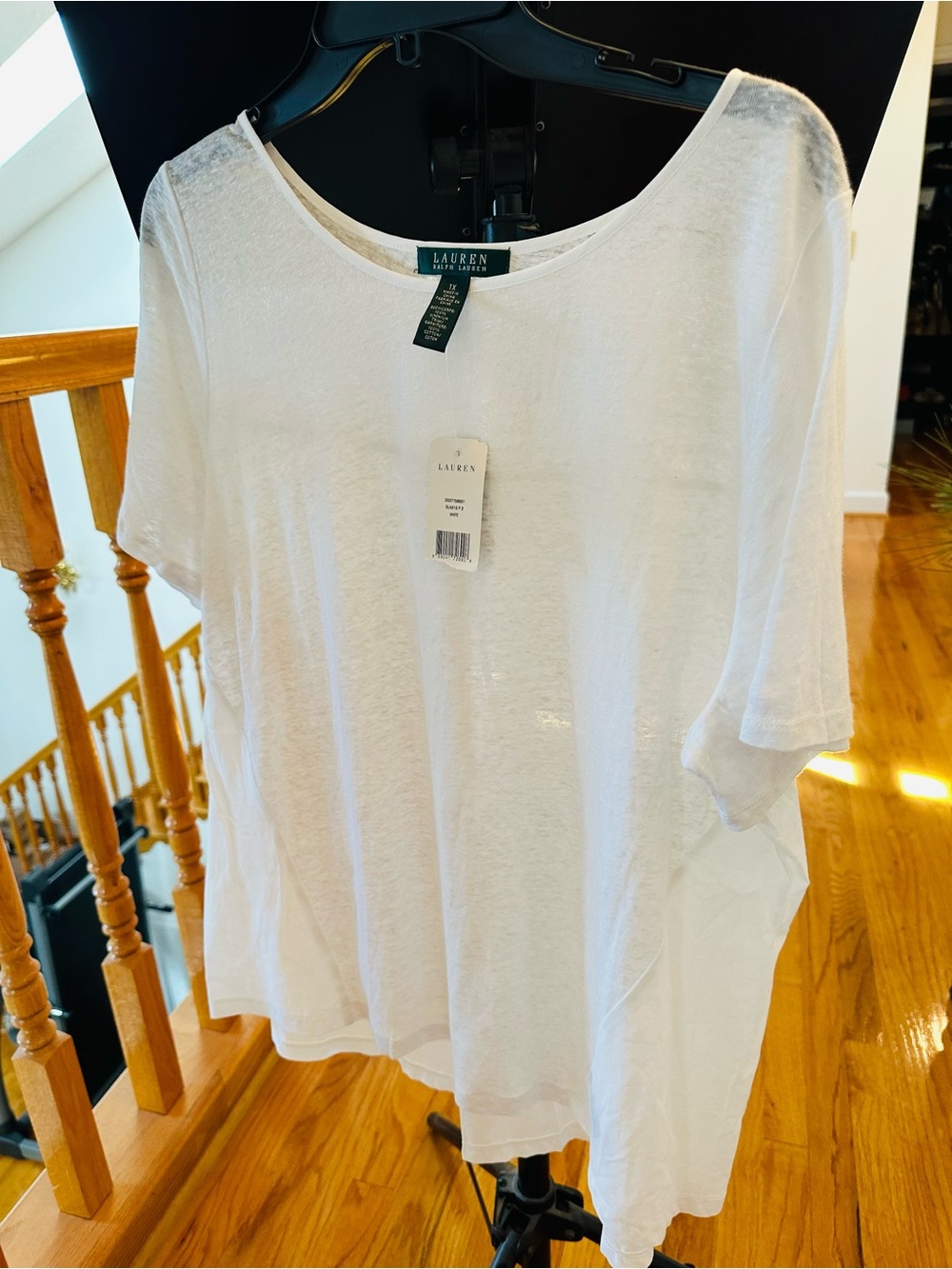 Lauren Ralph Lauren White Short-Sleeve Tee, 100% linen w/ 100%. Cotton sides, 1X